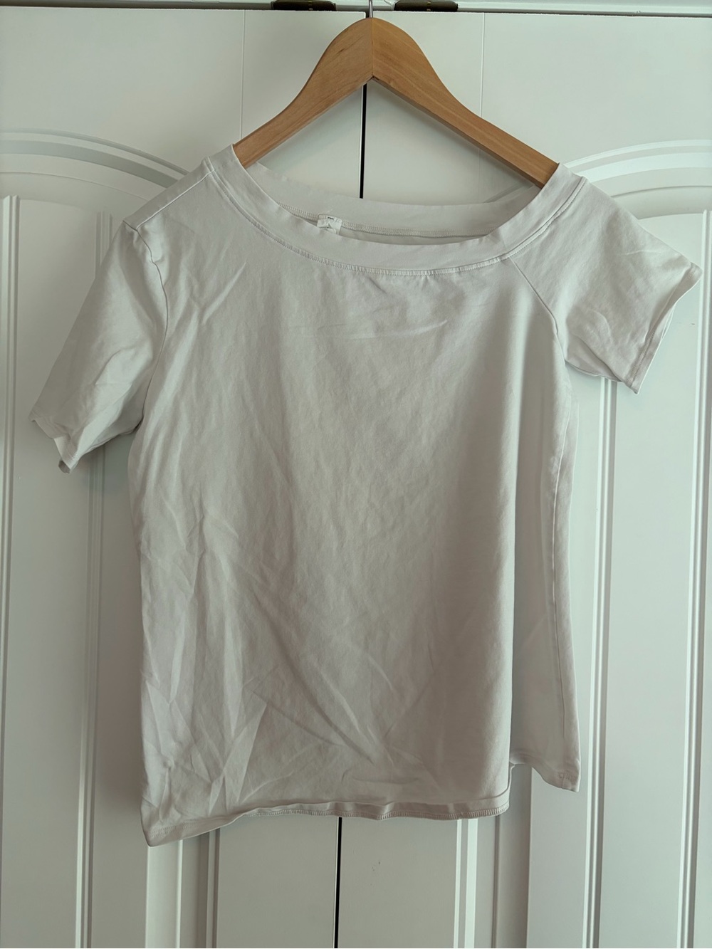 lululemon athletica Short Sleeve Crewneck Tee in Light Beige/Cream